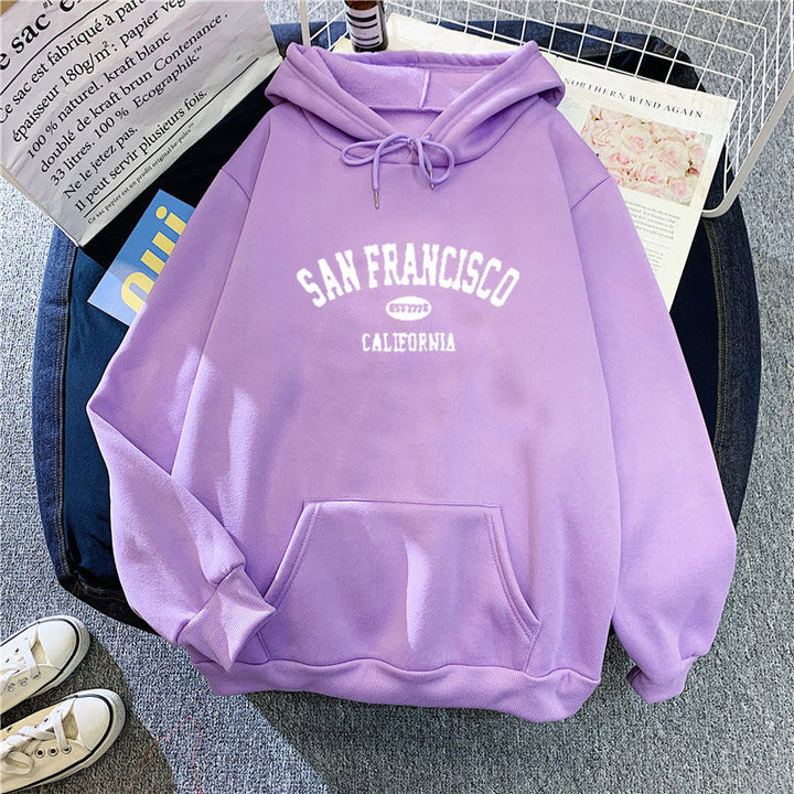 Kvinnors hoodie med avslappnad San Francisco tryck och bekväm passform Mirla-Eva Jonsson