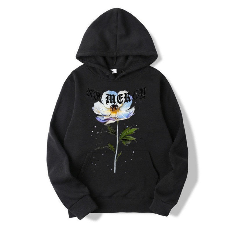 Kvinnors hoodie med blommigt tryck och framträdande text Mirla-Eva Jonsson