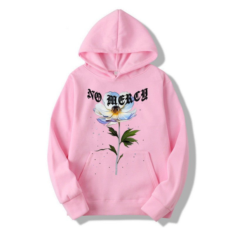 Kvinnors hoodie med blommigt tryck och framträdande text Mirla-Eva Jonsson