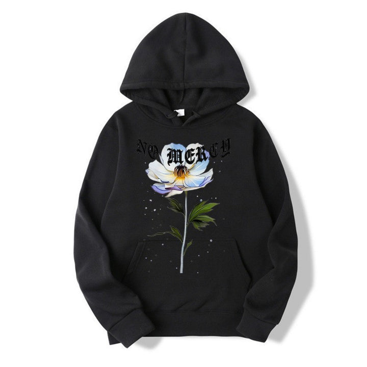 Kvinnors hoodie med blommigt tryck och framträdande text Mirla-Eva Jonsson