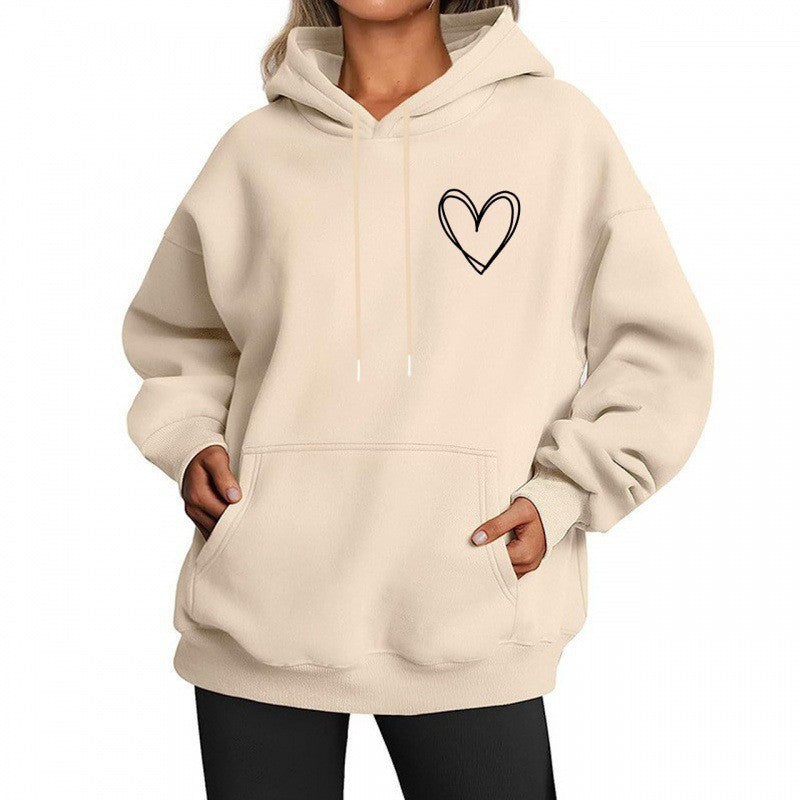 Kvinnors hoodie med coolt hjärtmotiv Mirla-Eva Jonsson