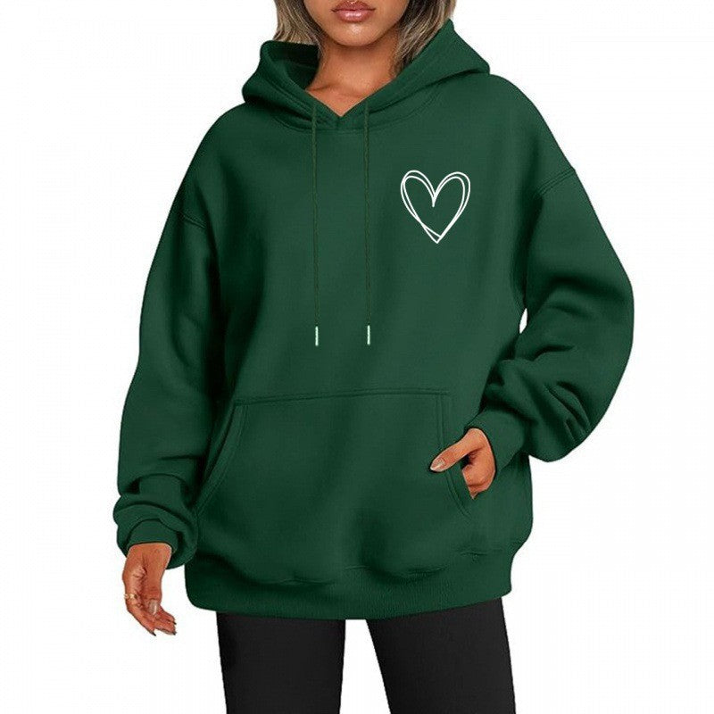 Kvinnors hoodie med coolt hjärtmotiv Mirla-Eva Jonsson