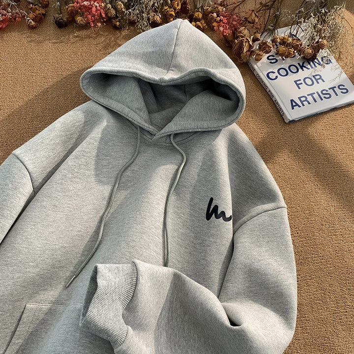 Kvinnors hoodie med en avslappnad oversized passform och högkvalitativt microfiber material Mirla-Eva Jonsson