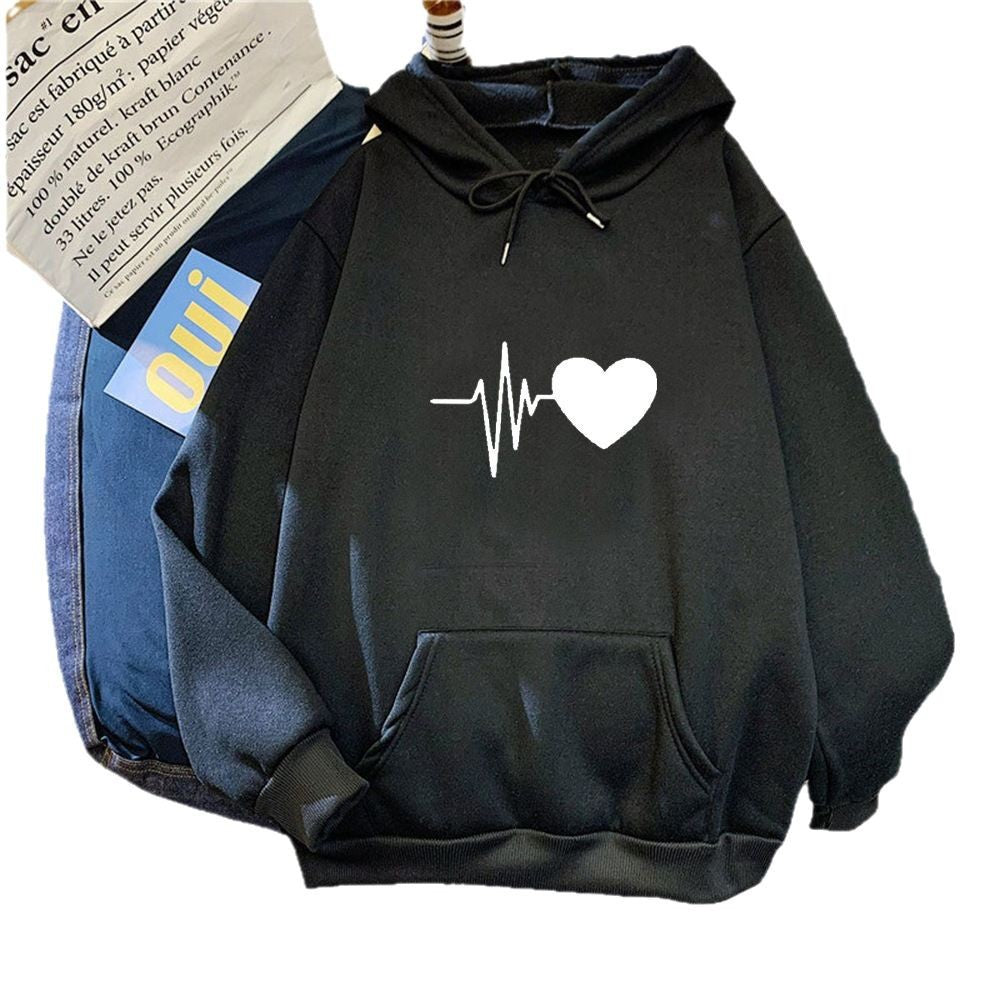Kvinnors hoodie med hjärtslagmotivet Mirla-Eva Jonsson