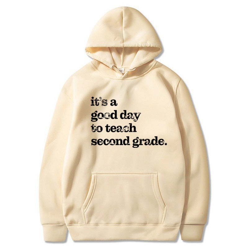 Kvinnors hoodie med inspirerande lärarcitat och bekväm passform Mirla-Eva Jonsson