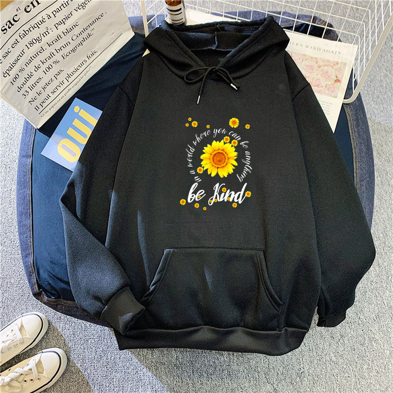 Kvinnors hoodie med inspirerande solrosdesign Mirla-Eva Jonsson