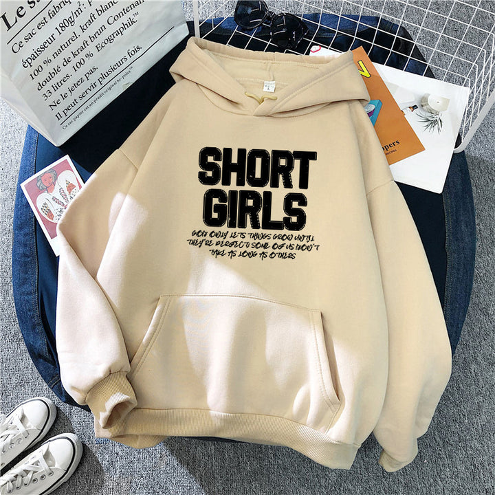 Kvinnors hoodie med iögonfallande text Mirla-Eva Jonsson
