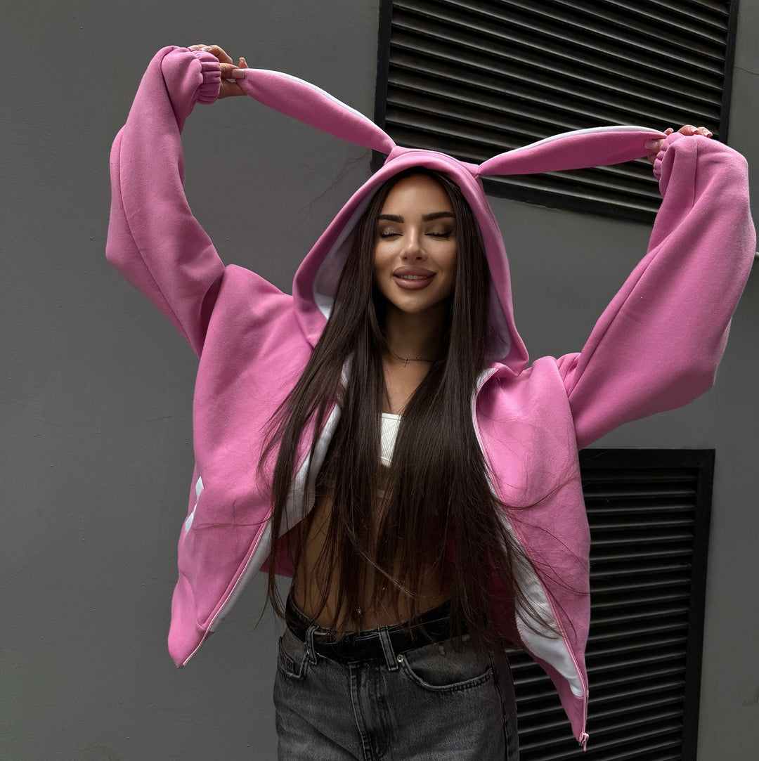 Kvinnors hoodie med kaninöron och oversize skärning Mirla-Eva Jonsson