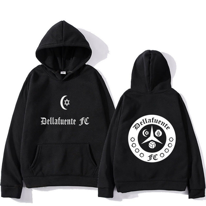 Kvinnors hoodie med konstnärlig design och bekväm passform Mirla-Eva Jonsson