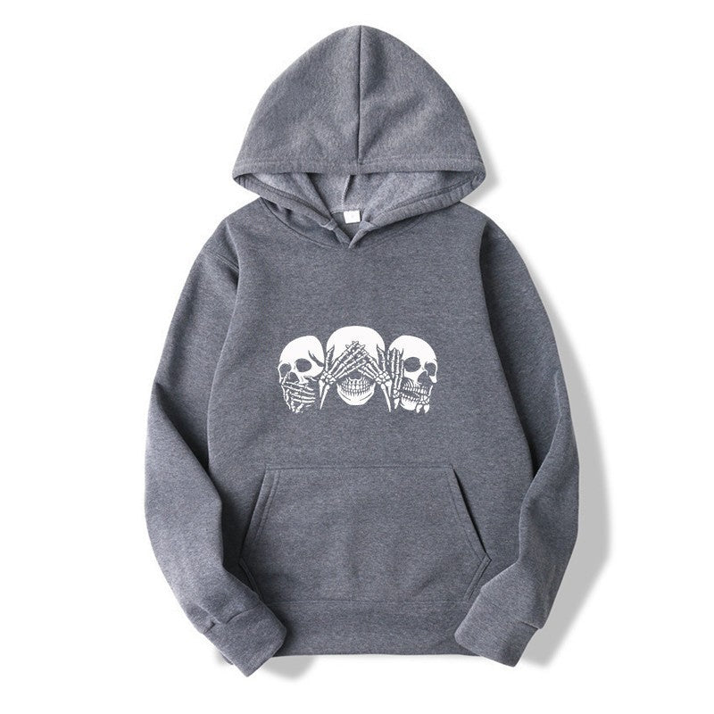 Kvinnors hoodie med konstnärlig dödskalle design Mirla-Eva Jonsson
