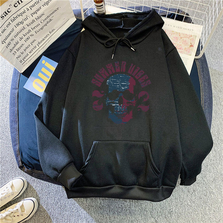 Kvinnors hoodie med konstnärlig dödskalle design Mirla-Eva Jonsson
