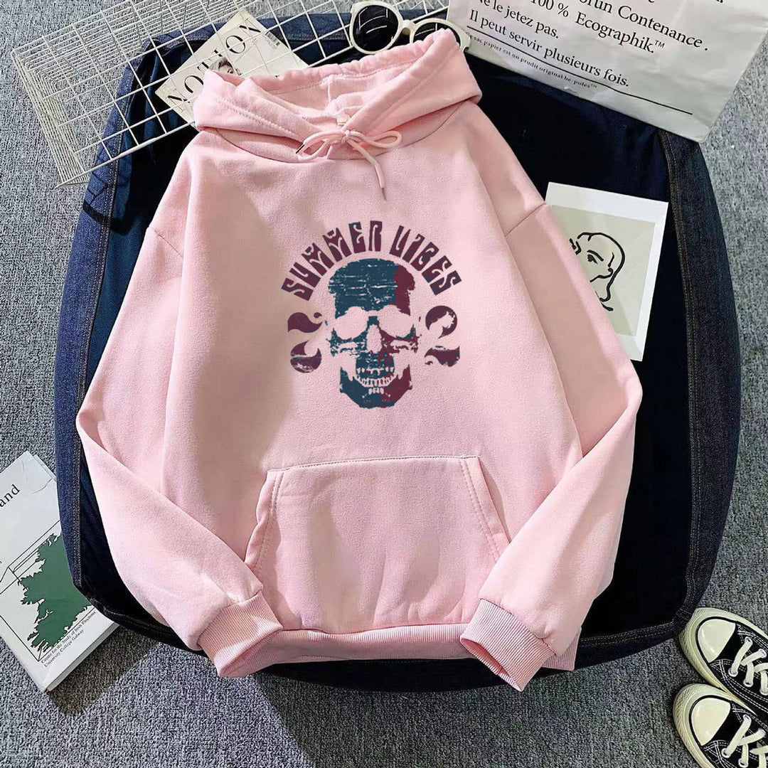 Kvinnors hoodie med konstnärlig dödskalle design Mirla-Eva Jonsson