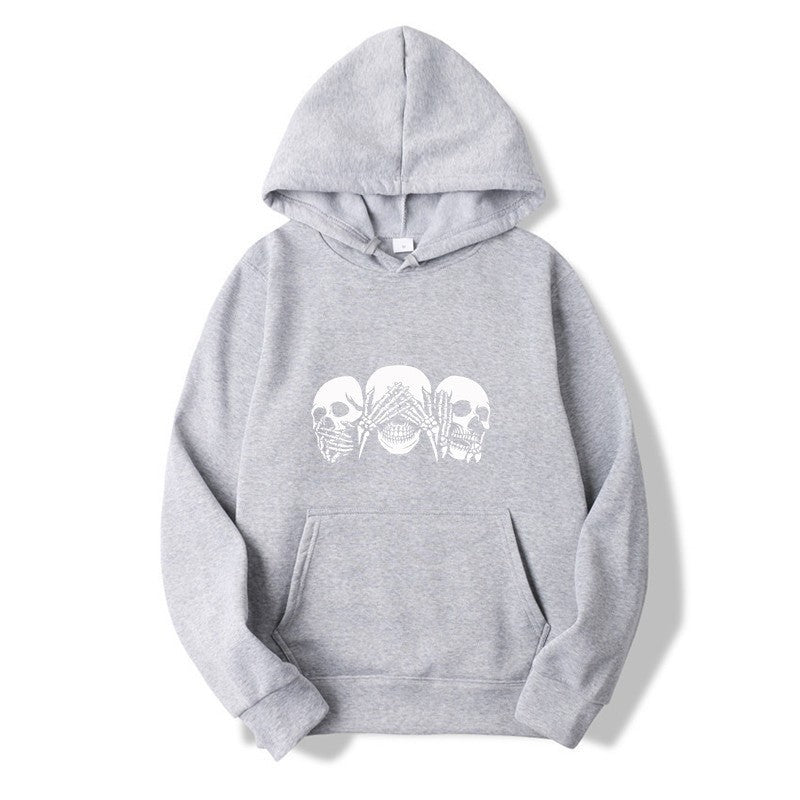 Kvinnors hoodie med konstnärlig dödskalle design Mirla-Eva Jonsson