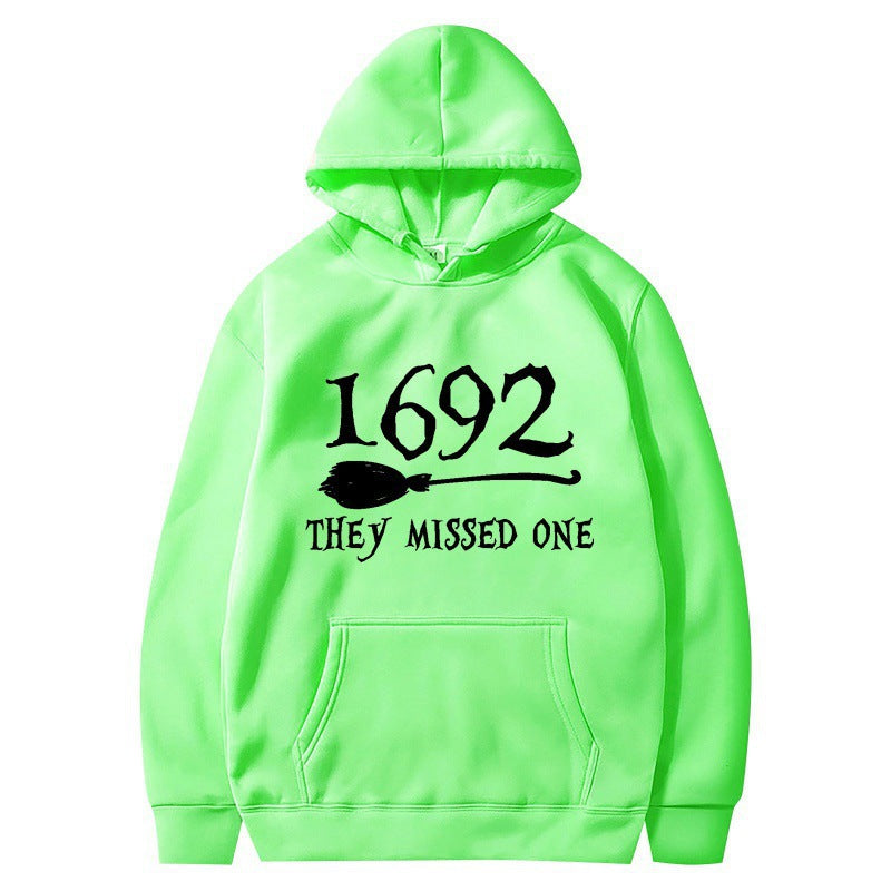 Kvinnors hoodie med kreativ Halloween-motiv och lös passform Mirla-Eva Jonsson