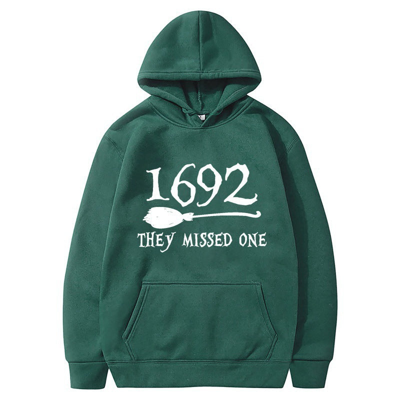 Kvinnors hoodie med kreativ Halloween-motiv och lös passform Mirla-Eva Jonsson