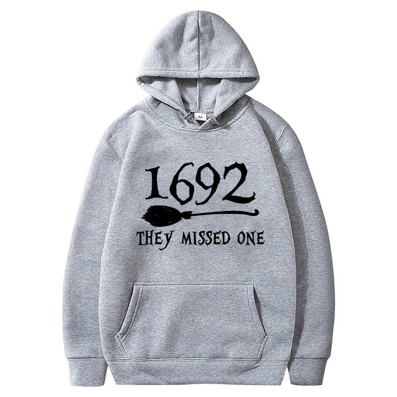 Kvinnors hoodie med kreativ Halloween-motiv och lös passform Mirla-Eva Jonsson