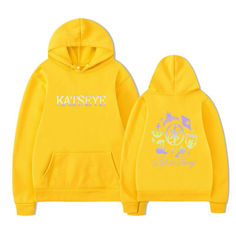 Kvinnors hoodie med kreativ grafik Mirla-Eva Jonsson