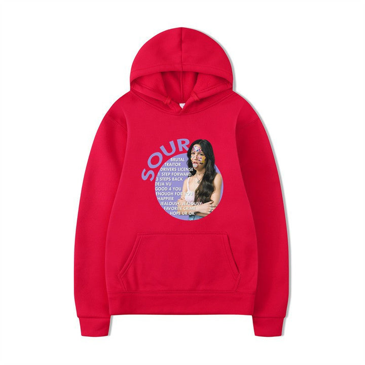 Kvinnors hoodie med kreativ grafisk design och bekväm känguruficka Mirla-Eva Jonsson
