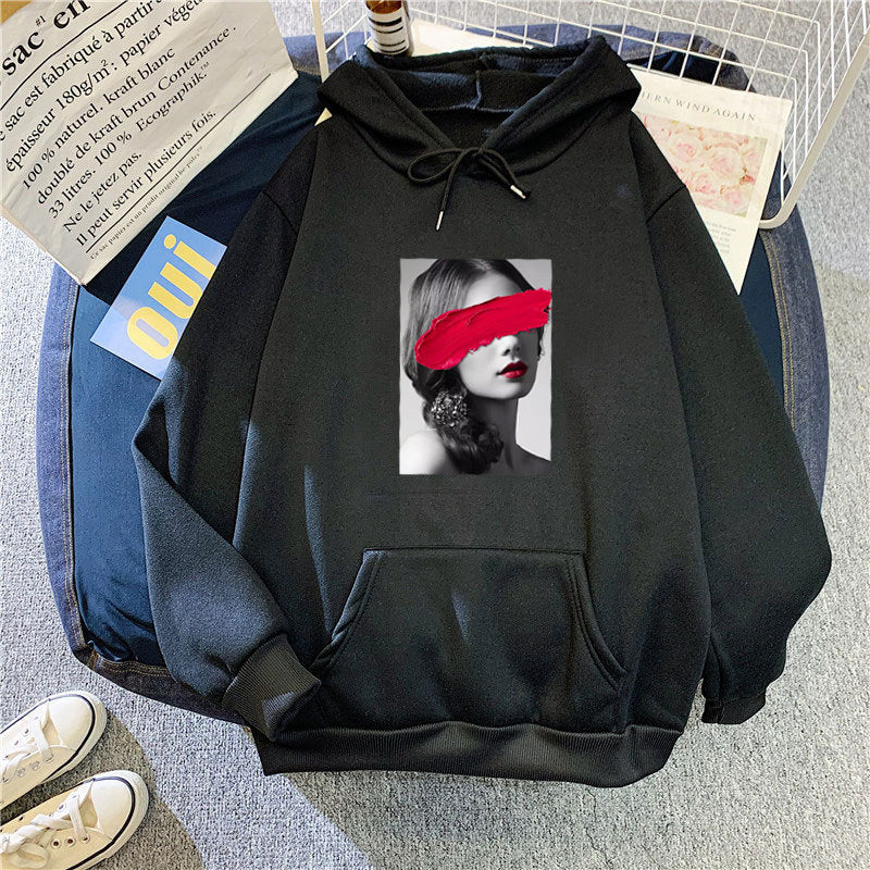 Kvinnors hoodie med kreativ konstdesign Mirla-Eva Jonsson