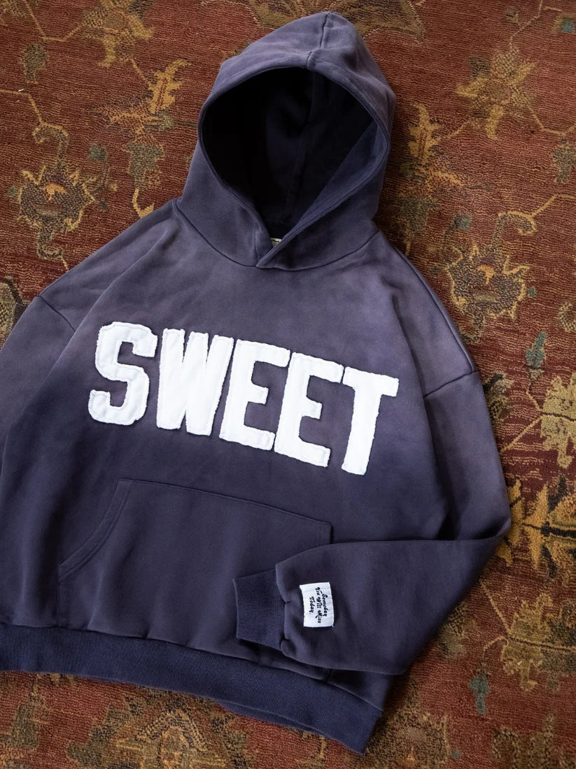 Kvinnors hoodie med kreativ text och mjukt innerfoder Mirla-Eva Jonsson