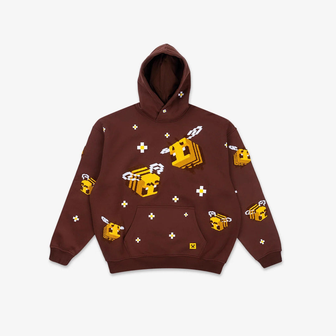 Kvinnors hoodie med kreativt bihuvud och bekväm passform Mirla-Eva Jonsson