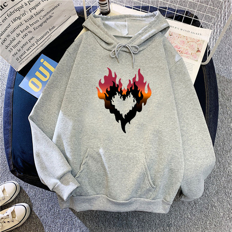 Kvinnors hoodie med kreativt flamheart-design elegant och stiligt-Eva Jonsson
