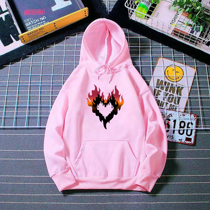 Kvinnors hoodie med kreativt flamheart-design elegant och stiligt-Eva Jonsson