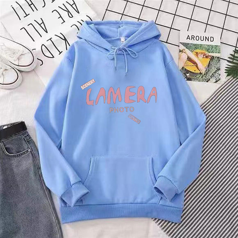 Kvinnors hoodie med kreativt fotografiskt mönster Mirla-Eva Jonsson