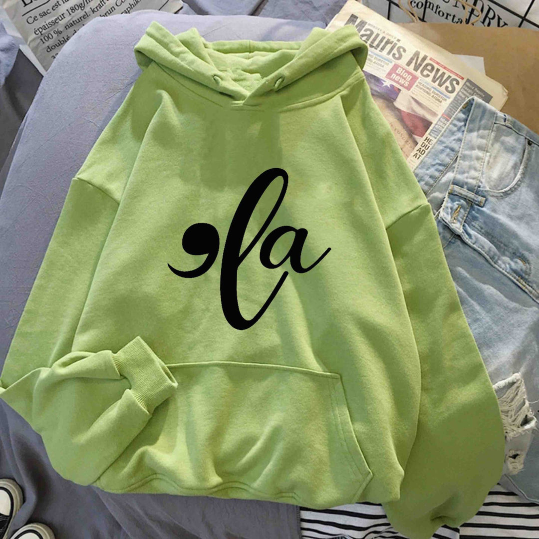 Kvinnors hoodie med kreativt grafiskt mönster Mirla-Eva Jonsson