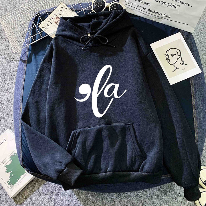 Kvinnors hoodie med kreativt grafiskt mönster Mirla-Eva Jonsson