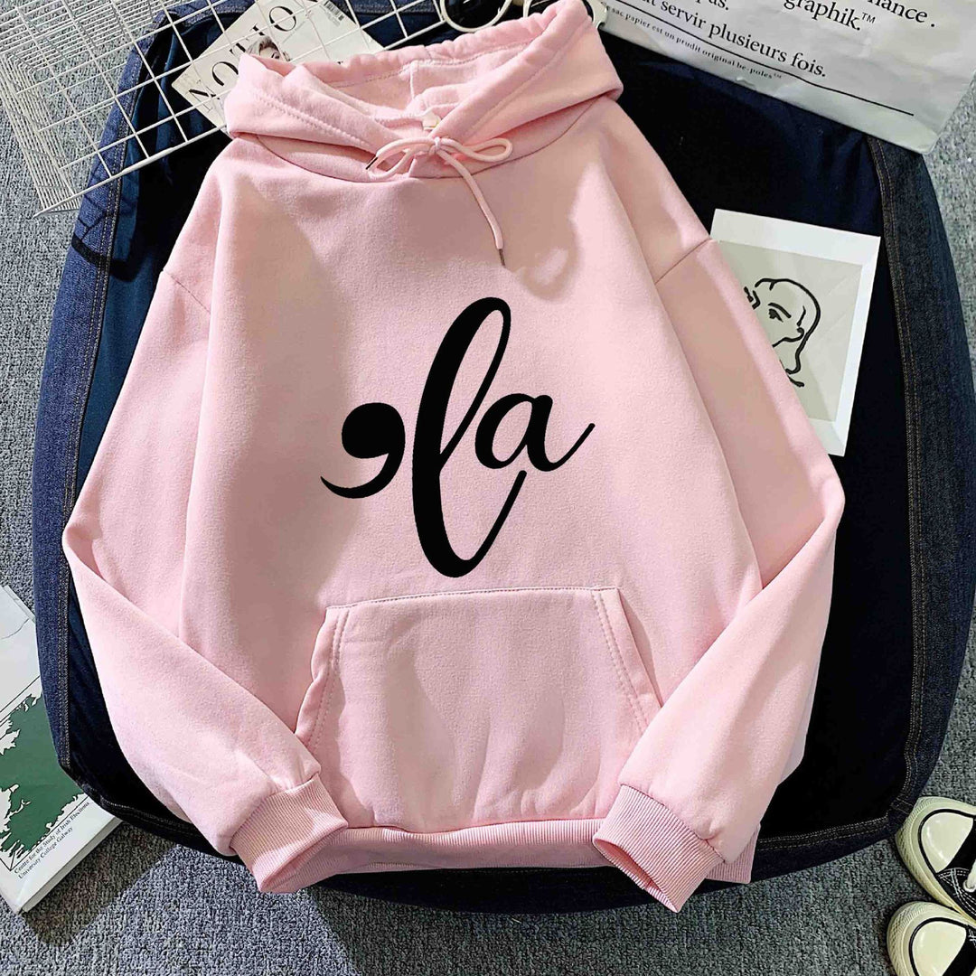 Kvinnors hoodie med kreativt grafiskt mönster Mirla-Eva Jonsson