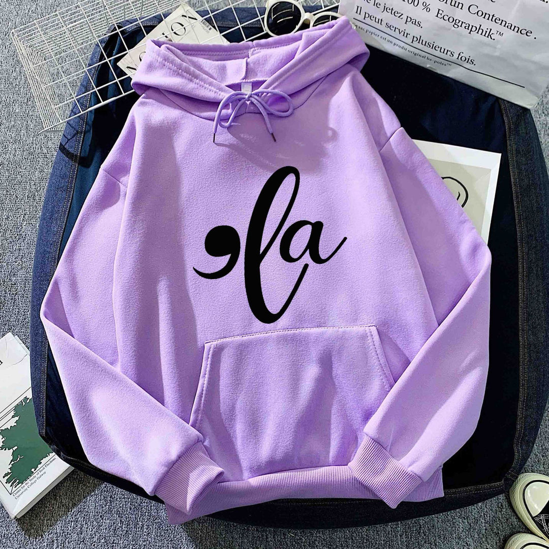 Kvinnors hoodie med kreativt grafiskt mönster Mirla-Eva Jonsson