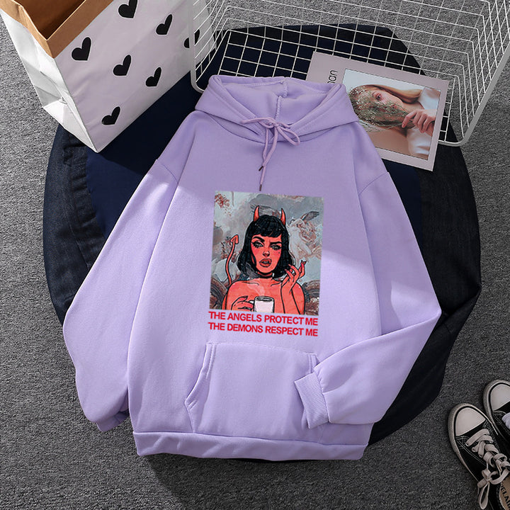 Kvinnors hoodie med kreativt grafiskt tryck Mirla-Eva Jonsson