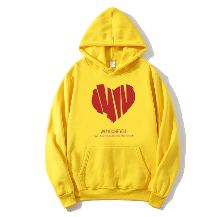Kvinnors hoodie med kreativt hjärtformigt mönster och stiliga bokstäver Mirla-Eva Jonsson
