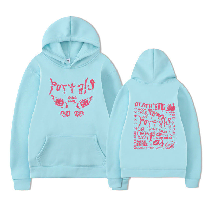 Kvinnors hoodie med kreativt motiv och bekväm passform Mirla-Eva Jonsson