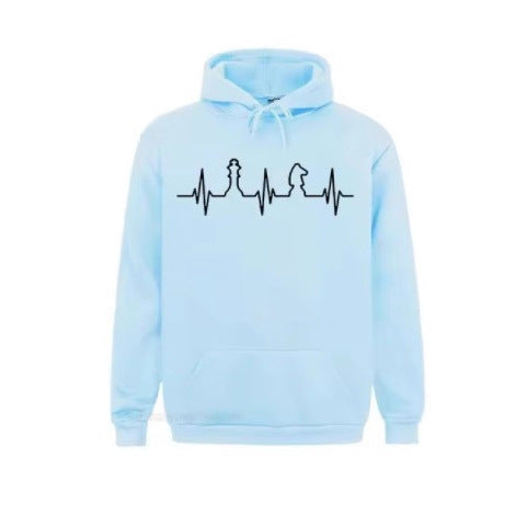 Kvinnors hoodie med kreativt schackmotiv Mirla-Eva Jonsson