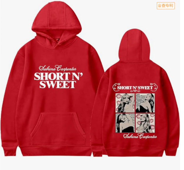 Kvinnors hoodie med kreativt serietidningsdesign och avslappnad skärning Mirla-Eva Jonsson