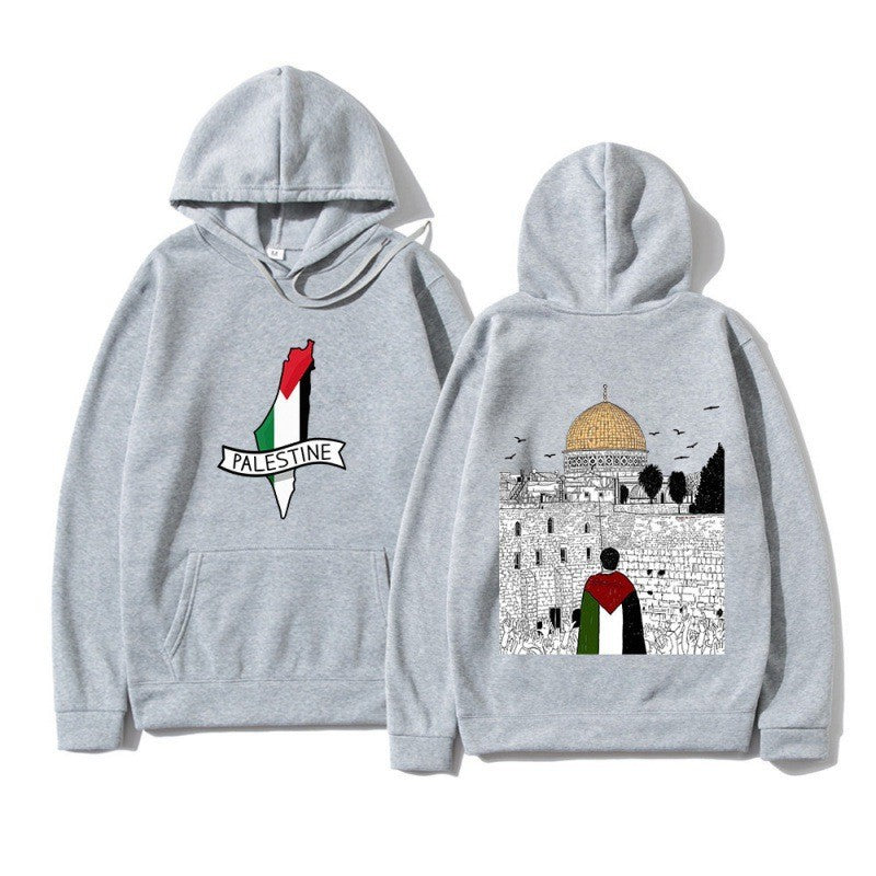 Kvinnors hoodie med kulturellt motiv och unik grafisk design Mirla-Eva Jonsson