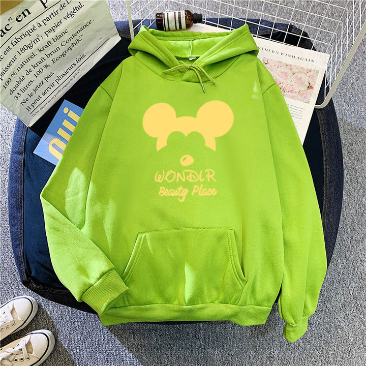 Kvinnors hoodie med lekfullt djurmotiv Mirla-Eva Jonsson