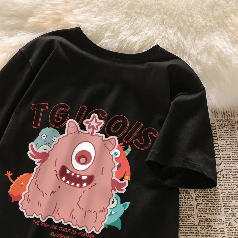 Kvinnors hoodie med lekfullt färgglatt djurtryck Mirla-Eva Jonsson