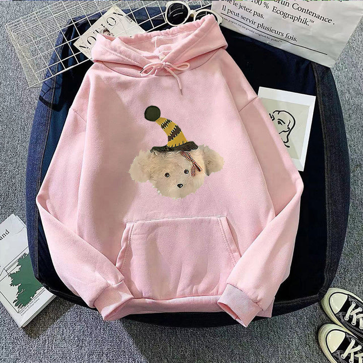 Kvinnors hoodie med lekfullt hundmotiv Mirla-Eva Jonsson