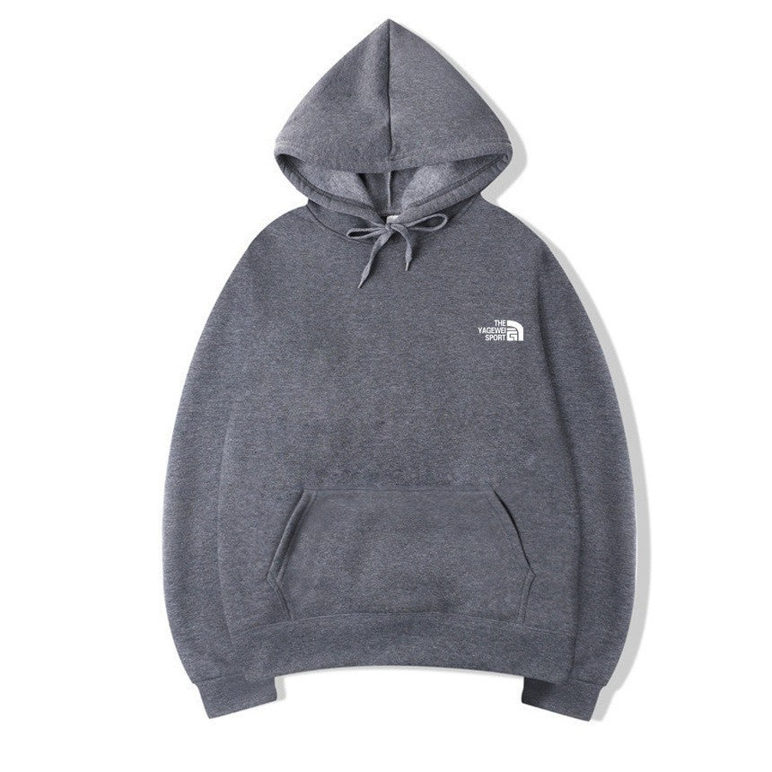 Kvinnors hoodie med mjukt fleecefoder och stilren minimalistisk design Mirla-Eva Jonsson