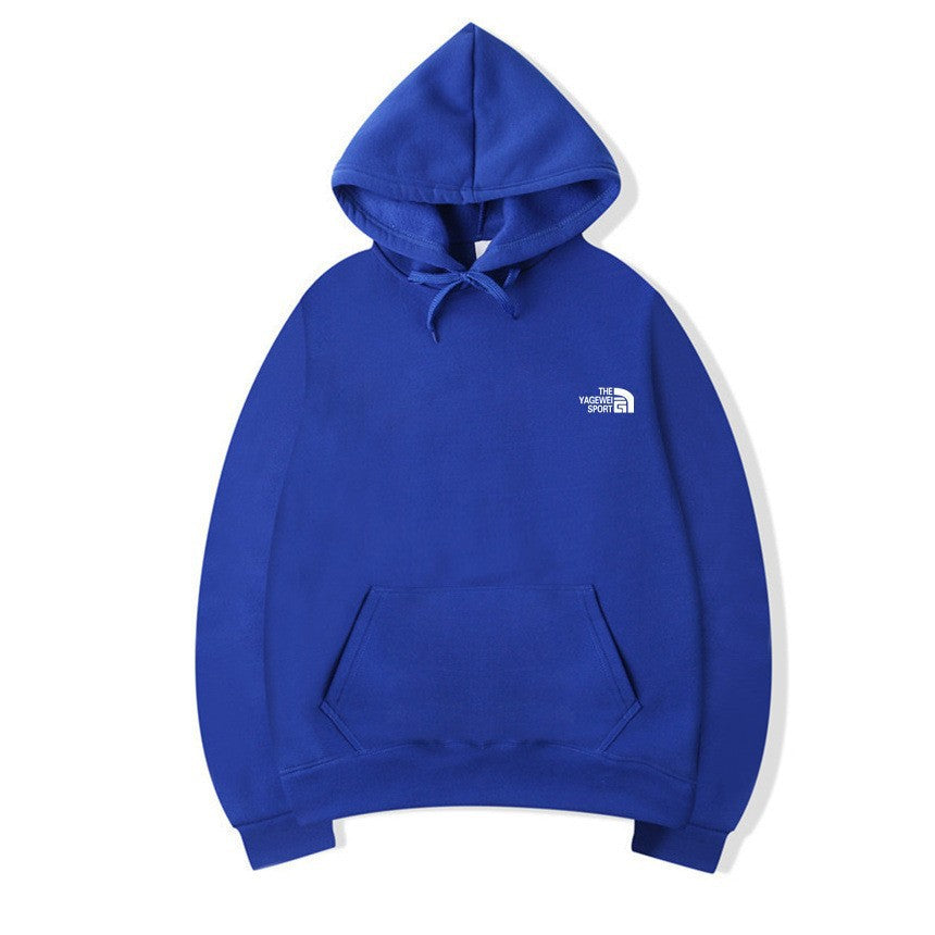 Kvinnors hoodie med mjukt fleecefoder och stilren minimalistisk design Mirla-Eva Jonsson
