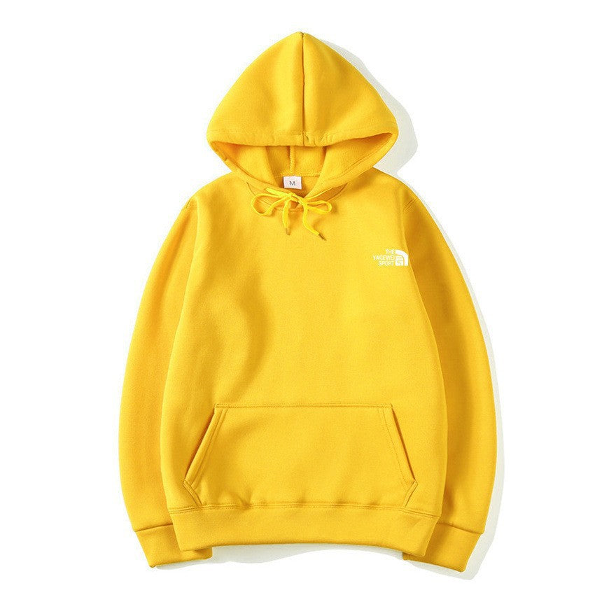 Kvinnors hoodie med mjukt fleecefoder och stilren minimalistisk design Mirla-Eva Jonsson