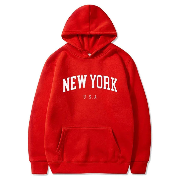 Kvinnors hoodie med moderiktigt New York-motiv och bekväm passform Mirla-Eva Jonsson