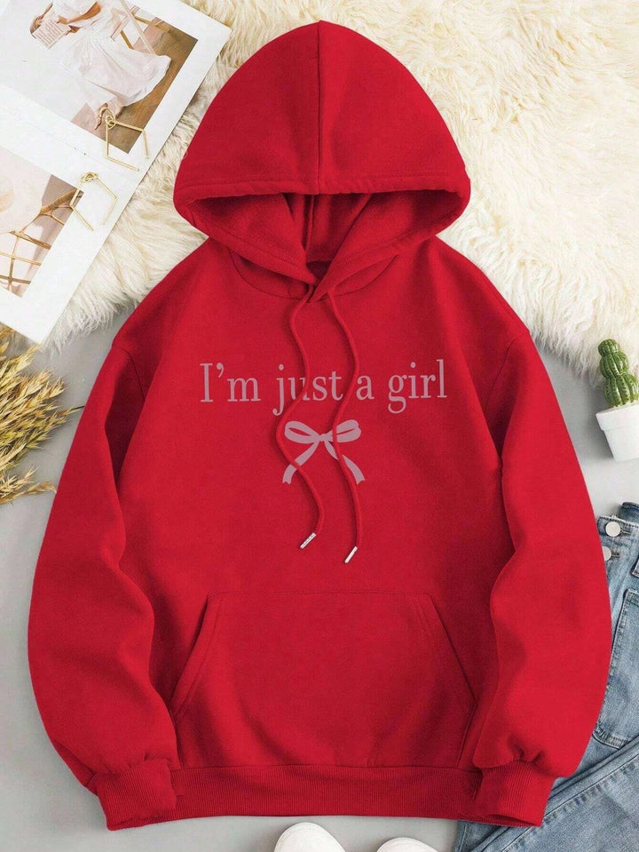 Kvinnors hoodie med modern tryck och klassisk passform Mirla-Eva Jonsson