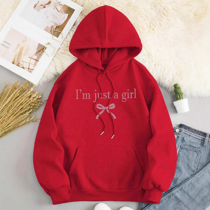 Kvinnors hoodie med modern tryck och klassisk passform Mirla-Eva Jonsson