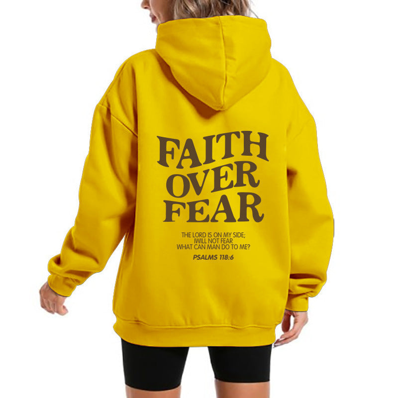 Kvinnors hoodie med motiverande text och bekväm passform Mirla-Eva Jonsson