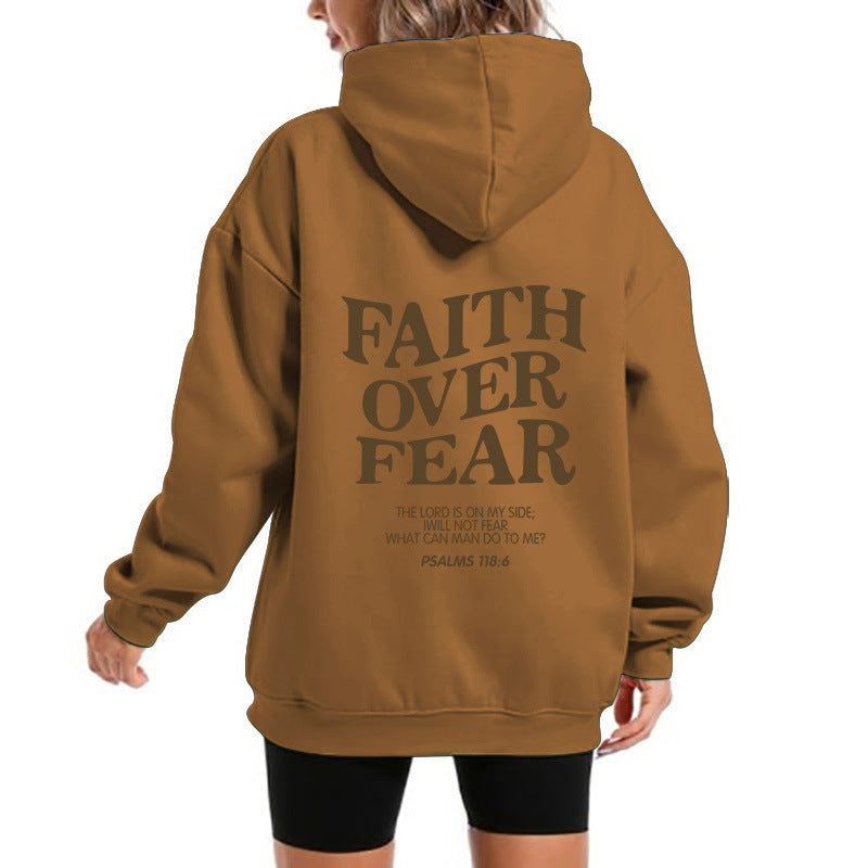 Kvinnors hoodie med motiverande text och bekväm passform Mirla-Eva Jonsson
