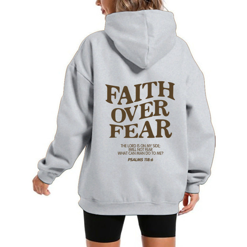 Kvinnors hoodie med motiverande text och bekväm passform Mirla-Eva Jonsson